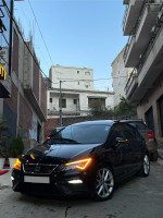 voitures-seat-leon-2018-fr-hydra-alger-algerie