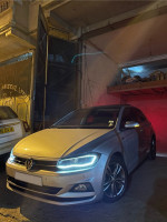 voitures-volkswagen-polo-2019-carat-hydra-alger-algerie