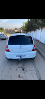 voitures-renault-clio-campus-2014-said-hamdine-alger-algerie