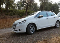 voitures-peugeot-208-2015-silver-line-boumerdes-algerie