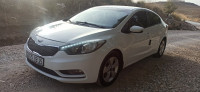 voitures-kia-cerato-2013-constantine-algerie