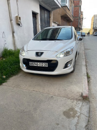 voitures-peugeot-308-2012-annaba-algerie