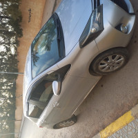 voitures-toyota-yaris-2015-ain-defla-algerie