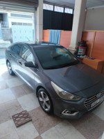 voitures-hyundai-accent-rb-4-portes-2019-bordj-bou-arreridj-algerie