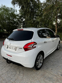 voitures-peugeot-208-2013-allure-constantine-algerie