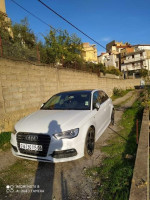 moyenne-berline-audi-a3-2015-tichy-bejaia-algerie