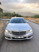 voitures-mercedes-classe-e-2010-e200-mchedallah-bouira-algerie