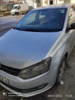 berline-volkswagen-polo-sedan-2014-souk-ahras-algerie