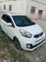 voitures-kia-picanto-2014-berazilia-kherrata-bejaia-algerie