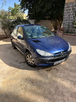 voitures-peugeot-206-2001-oran-algerie