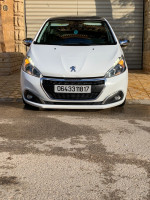 voitures-peugeot-208-2018-allure-facelift-djelfa-algerie