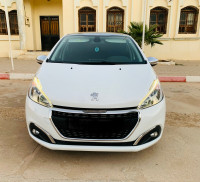 voitures-peugeot-208-2018-allure-facelift-laghouat-algerie