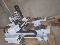 Robots industriels neufs pour machines d'injection plastique