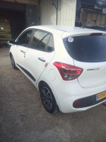 voitures-hyundai-grand-i10-2018-restylee-dz-bejaia-algerie