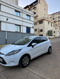 voitures-ford-fiesta-2012-city-alger-centre-algerie