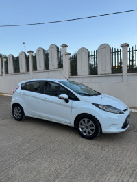 voitures-ford-fiesta-2012-city-alger-centre-algerie