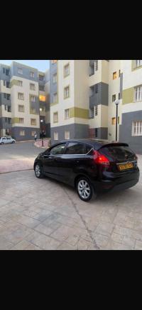 سيارات-ford-fiesta-2013-titanium-الجزائر-وسط