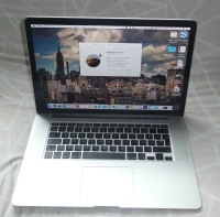 Le MacBook Pro (Retina, 15 pouces, mi-2015)