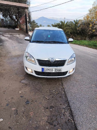 voitures-skoda-fabia-2015-fresh-amizour-bejaia-algerie