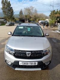 voitures-dacia-sandero-2018-stepway-amizour-bejaia-algerie