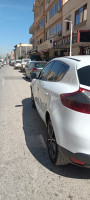 moyenne-berline-renault-megane-3-2012-play-les-eucalyptus-alger-algerie