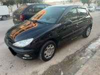 voitures-peugeot-206-2004-msila-algerie