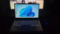 Acer Swift 3 I7-1165G7 16gb Ram 1TB ssd nvme