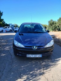 سيارات-peugeot-206-2002-بوزريعة-الجزائر