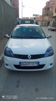 voitures-renault-clio-campus-2013-bye-bouandas-setif-algerie