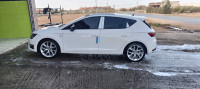 voitures-seat-leon-2015-fr15-ain-azel-setif-algerie