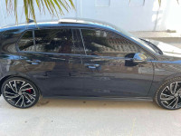 automobiles-volkswagen-golf-8-2021-gtd-constantine-algerie