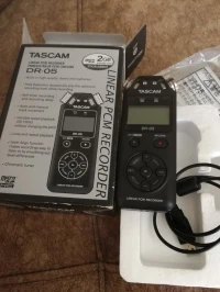 Tascam DR-05