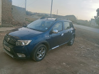 voitures-dacia-sandero-2018-stepway-restylee-bechloul-bouira-algerie