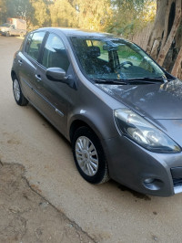 voitures-renault-clio-3-2011-exception-reghaia-alger-algerie