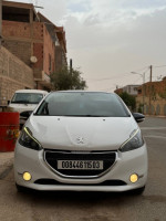 voitures-peugeot-208-2015-active-laghouat-algerie