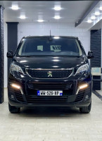 voitures-peugeot-expert-2024-biskra-algerie