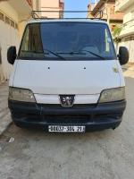 voitures-peugeot-boxer-2004-sidi-mezghiche-skikda-algerie