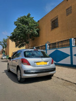 citadine-peugeot-207-2010-active-mecheria-naama-algerie