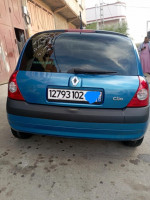 voitures-renault-clio-2-2002-extreme-chlef-algerie