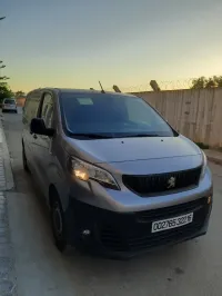 Peugeot Expert 2022 