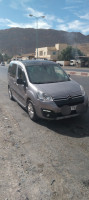 commerciale-citroen-berlingo-2016-batna-algerie