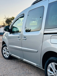 voitures-renault-kangoo-2020-oran-algerie