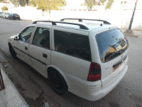 berline-opel-vectra-2000-bir-kasdali-bordj-bou-arreridj-algerie