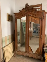 Ancien Meuble de Luis 14 