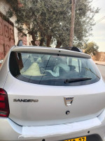 voitures-dacia-sandero-2019-stepway-restylee-mezghrane-mostaganem-algerie