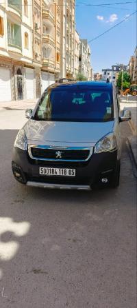 السيارات-النفعية-peugeot-partner-2018-tepee-باتنة-الجزائر