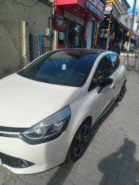 voitures-renault-clio-4-2016-ivory-bouzareah-alger-algerie