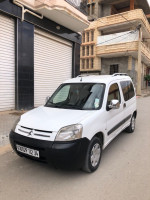 voitures-citroen-berlingo-2012-bordj-bou-arreridj-algerie