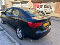 voitures-kia-cerato-2011-lt-plus-constantine-algerie