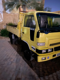 camion-daihatsu-delta-2009-hassi-messaoud-ouargla-algerie